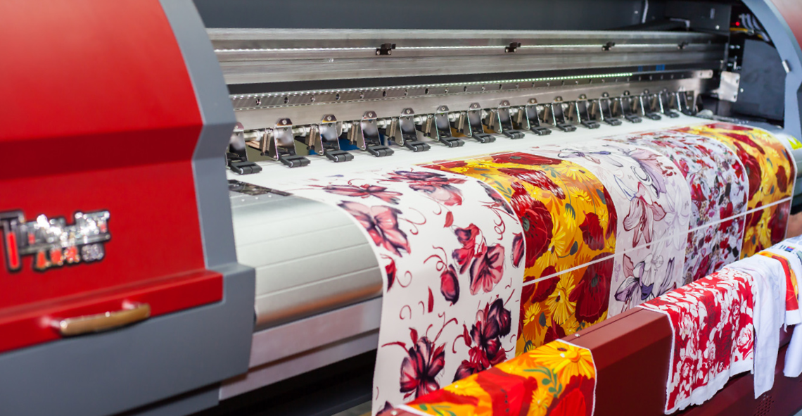 Picture of a inkjet printer printing jersey fabric